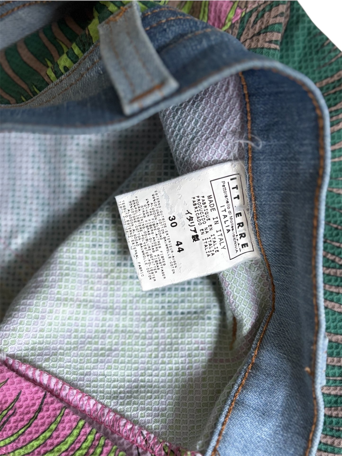 D&G Multicolor Capris