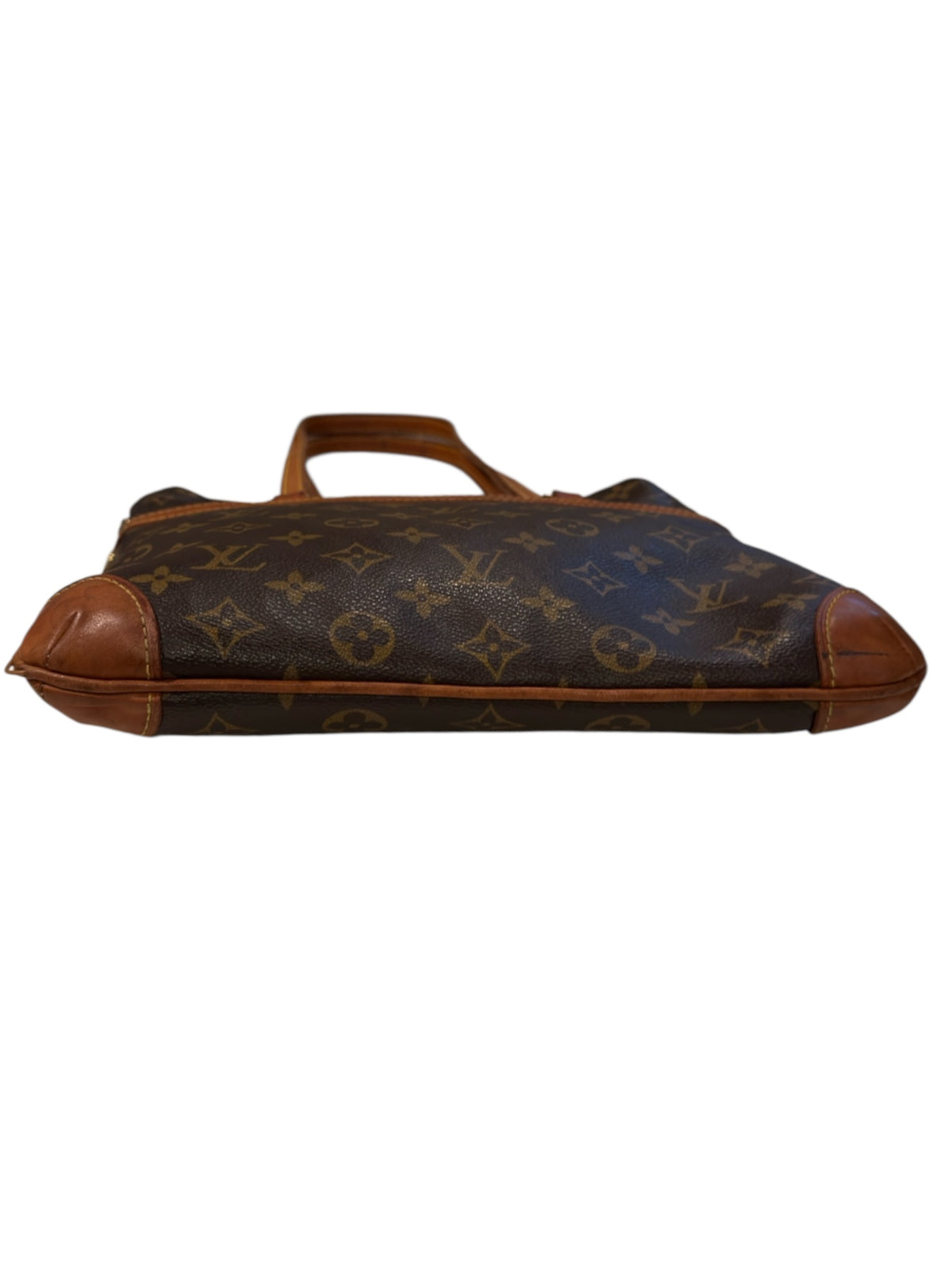 Louis Vuitton Coussin GM